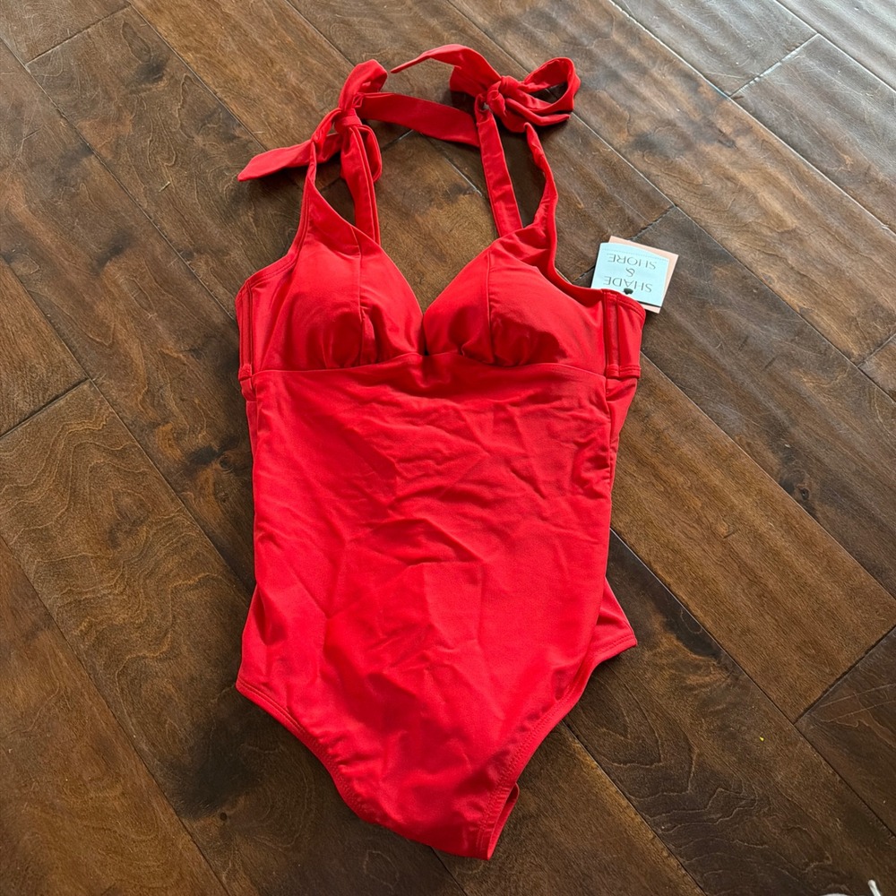 Shade & Shore Red Halter One Piece Swimsuit Medium Seat Coverage M 8-10 NWT